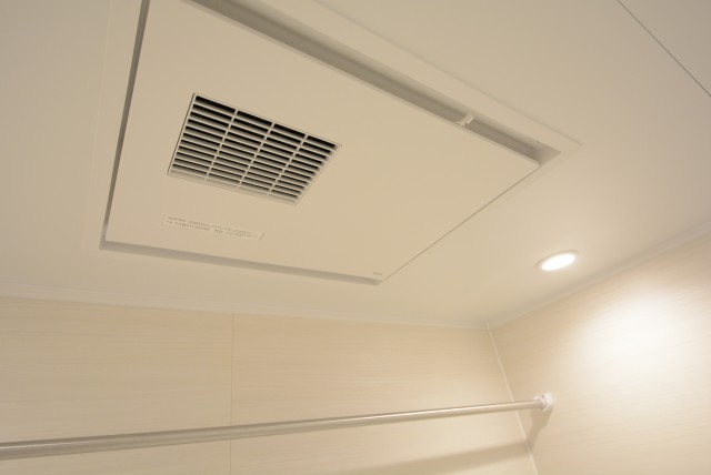 フアミール久堅 浴室