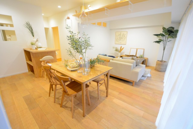 ストークマンション新宿　LD