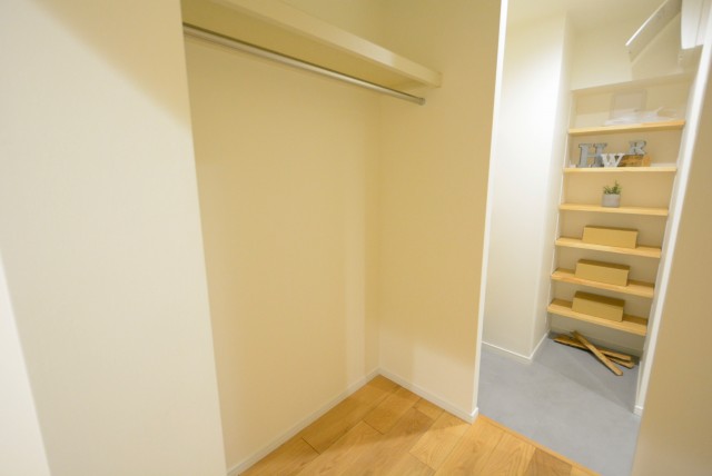 ストークマンション新宿　玄関