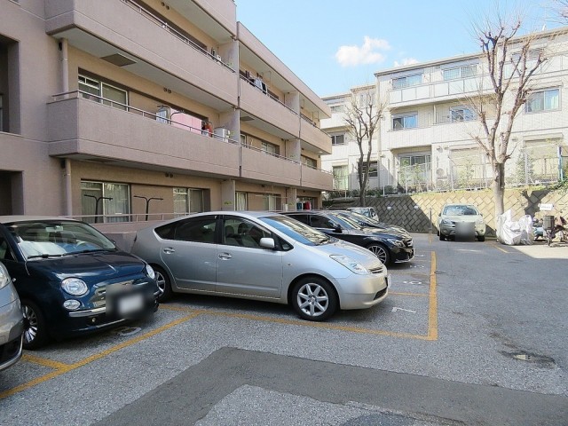 マンション第二恵比須苑　駐車場