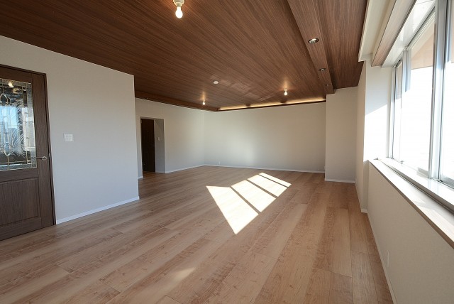 音羽ハウス リビング