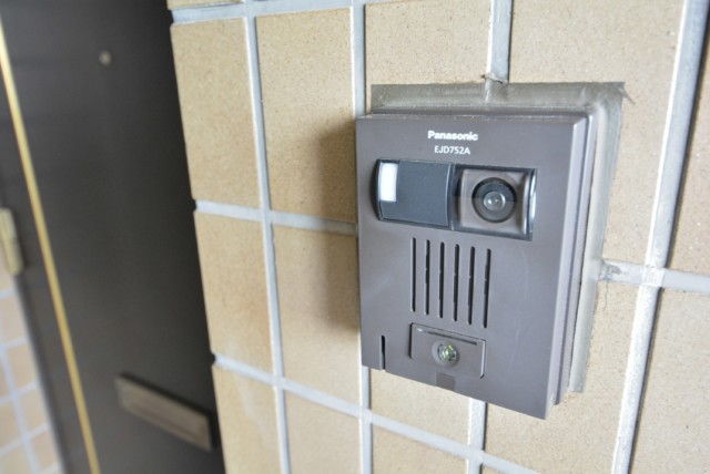 ベルシャトウ上高井戸 玄関