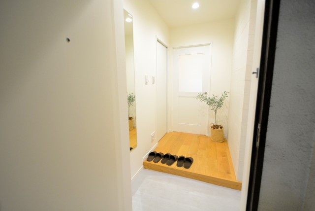 ストークマンション新宿　玄関