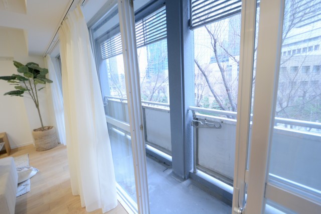 ストークマンション新宿 バルコニー