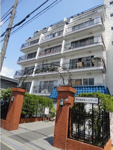 秀和椎名町レジデンス　エントランス