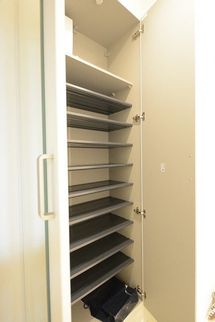 安田小網町マンション