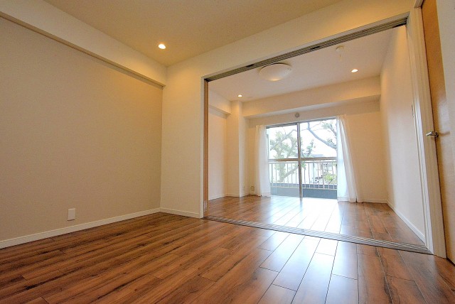 弦巻リハイム　洋室1