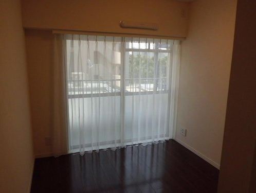 ハイネス中野　洋室2