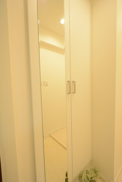 安田小網町マンション