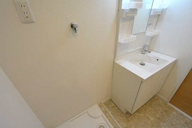 弦巻リハイム　 洗面