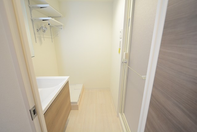 三井馬事公苑南ハイツ 洗面