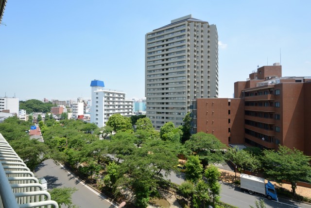 フアミール久堅 バルコニー