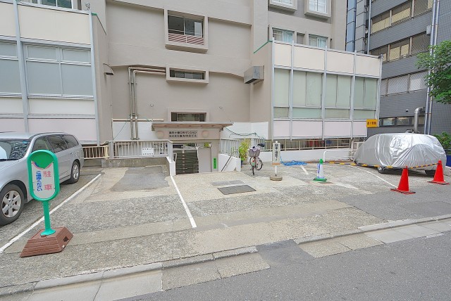 麻布十番中央マンション エントランス