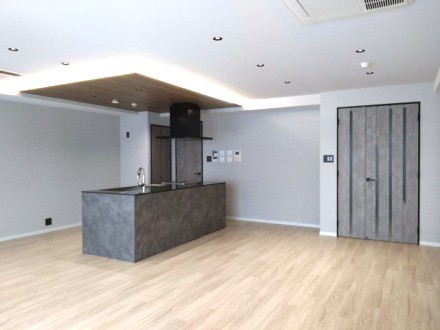 ストークグラン深沢 LDK