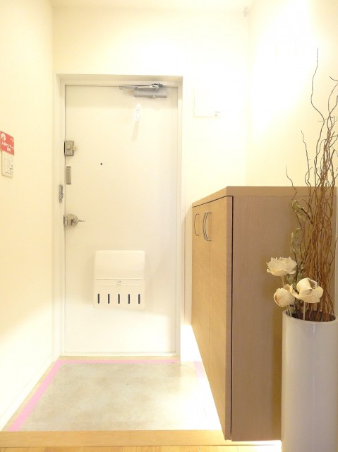 ニューシティハイツ日本橋　玄関ホール