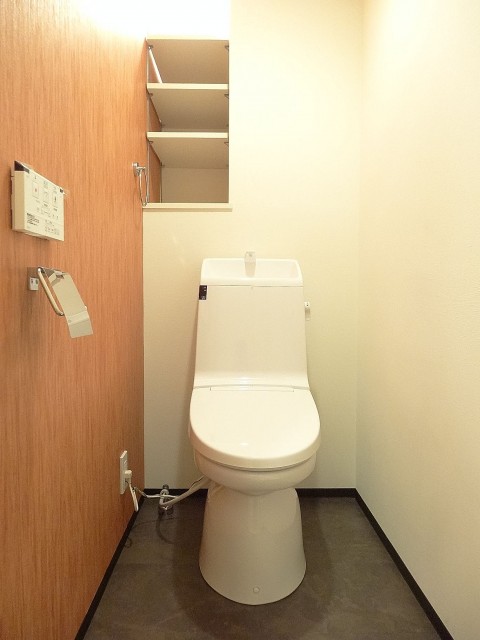 藤和青葉台コープ　トイレ203