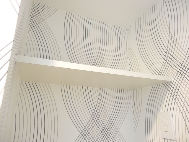 藤和青葉台コープ　洗濯機置場上の棚203