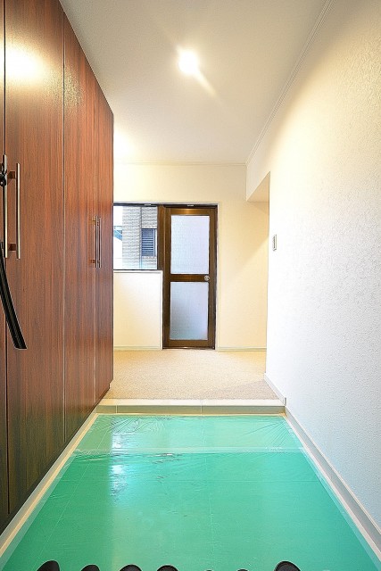 ヴァンヴェール南平台402　玄関