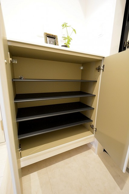 ライオンズマンション護国寺　シューズBOX