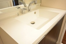 成城エコーハイツ　スクエア型の洗面ボウル803