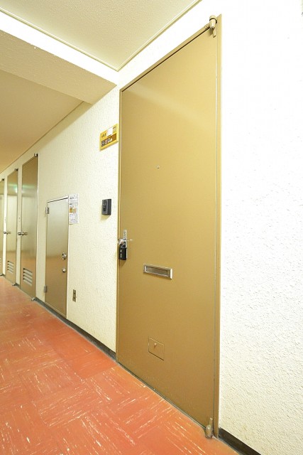 シャンボール新中野　玄関ドア