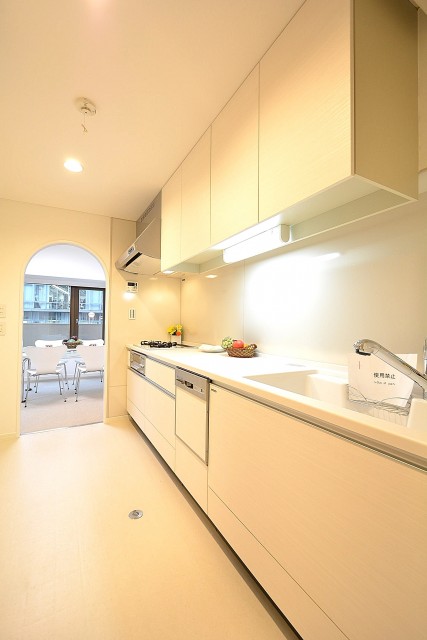 ヴァンヴェール南平台402　キッチン