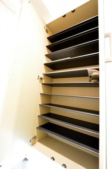 トーア明大前マンション　シューズボックス