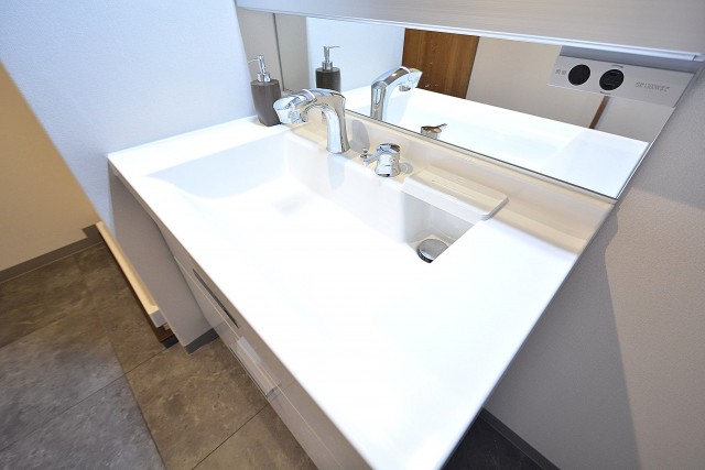 ヴァンヴェール南平台　洗面台
