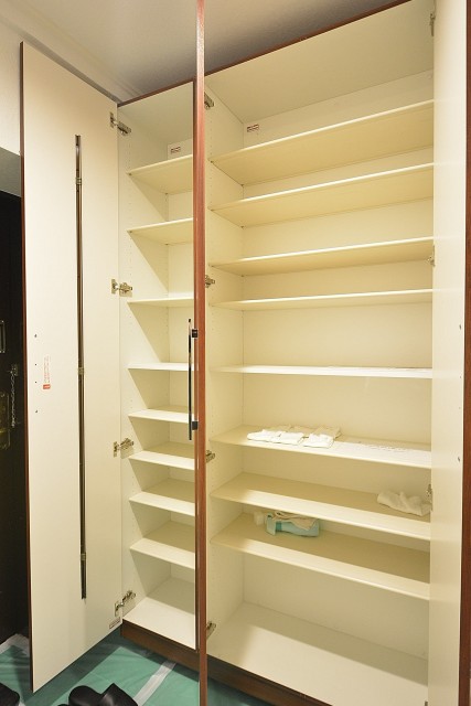 ヴァンヴェール南平台701　玄関