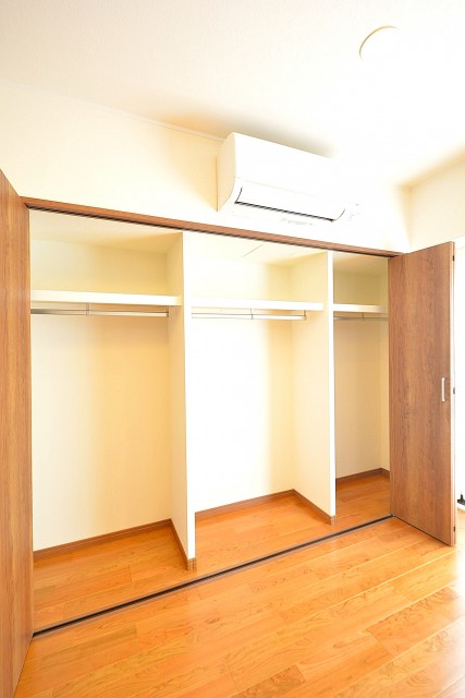 ヴァンヴェール南平台　クローゼット