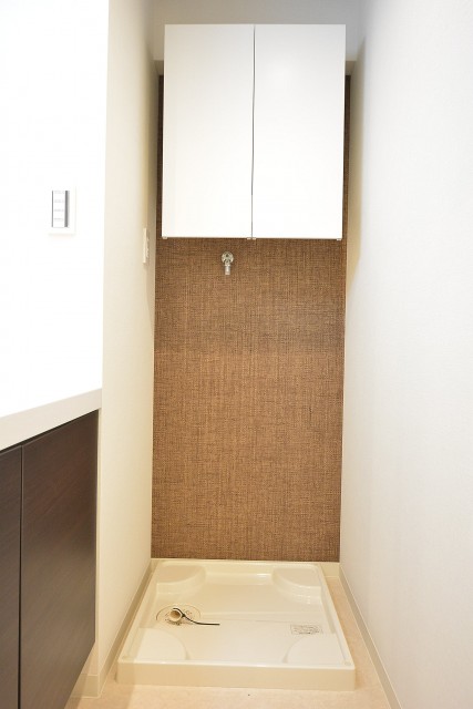 ボーン赤坂　洗濯機置場