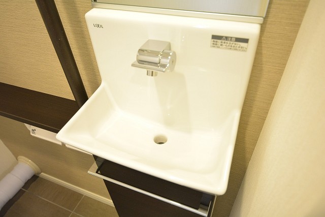 東建第2上町マンション　トイレ手洗い場