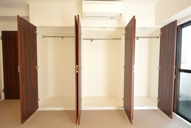 ヴァンヴェール南平台　8.17帖ベッドルームのクローゼット501