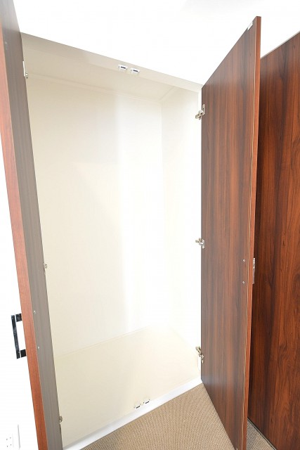 ヴァンヴェール南平台　8.17帖ベッドルームの収納スペース501