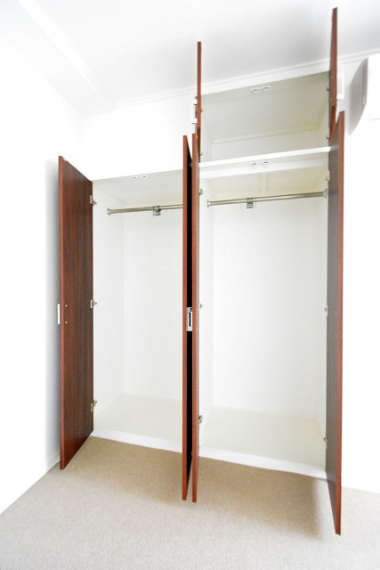 ヴァンヴェール南平台701　4.88帖のベッドルーム　収納