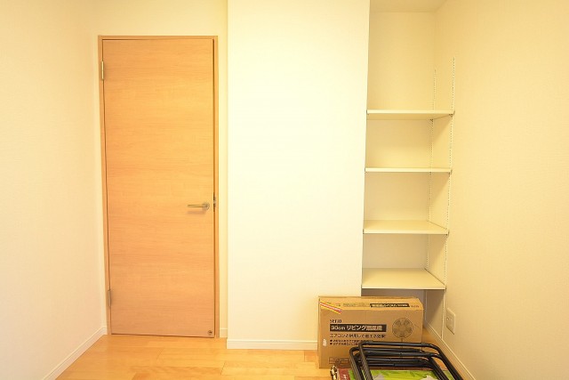 ライオンズマンション赤堤第2　約5.0帖の洋室106