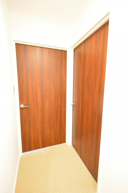 ヴァンヴェール南平台　ベッドルーム2部屋ドア401