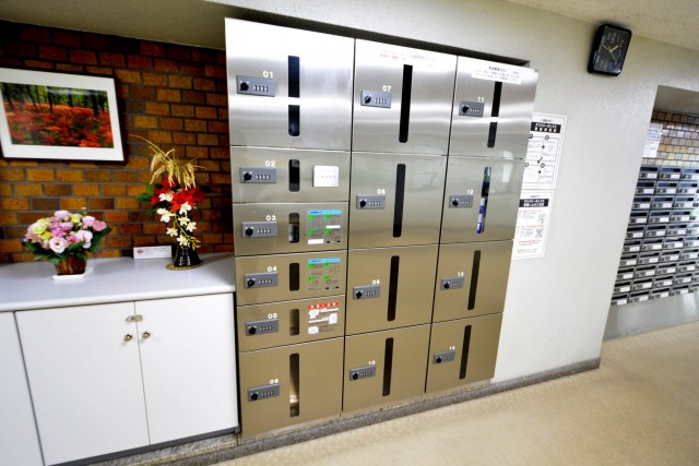 東建第2上町マンション　宅配BOX