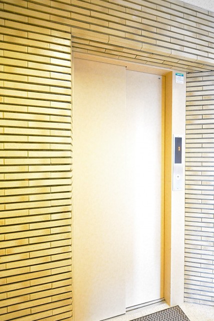 南青山セピアコート　エレベーターホール