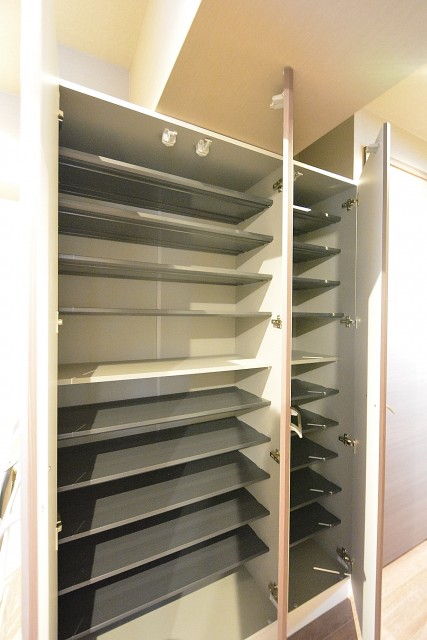 南青山セピアコート　シューズBOX