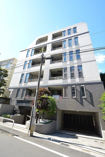 ニューシティアパートメンツ市谷加賀　外観