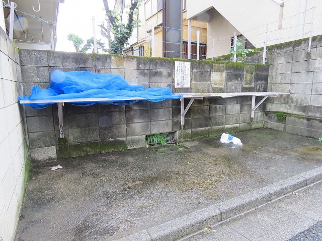 東中野台ローヤルコーポ　マンション専用ゴミ集積場