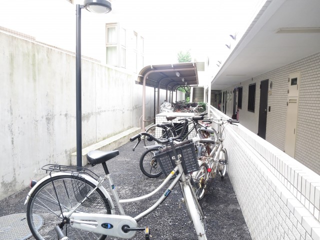 ライオンズマンション西永福　駐輪場
