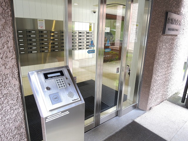 音羽ハウス　エントランス