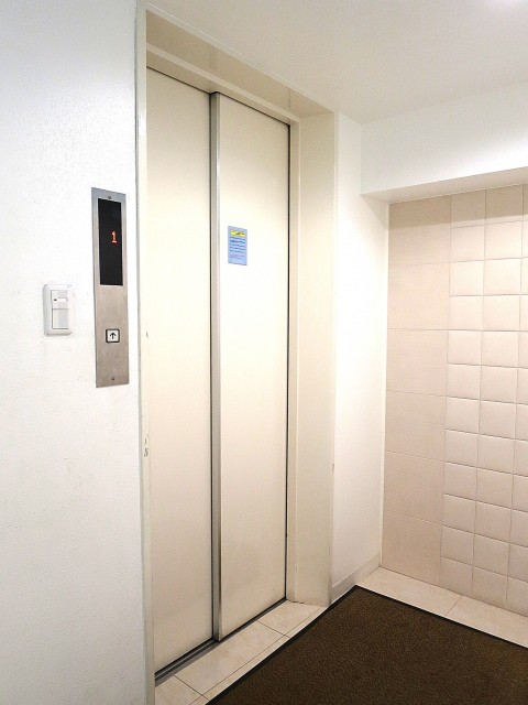 音羽ハウス　エレベーター