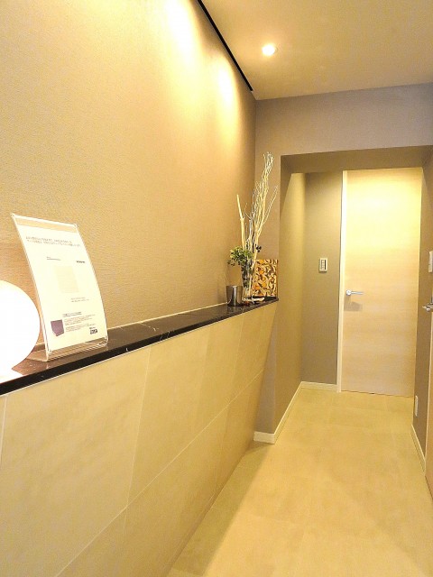 音羽ハウス　玄関ホール