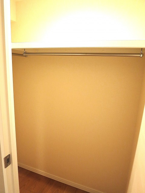 音羽ハウス　ウォークインクローゼット