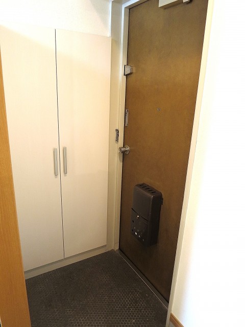 藤和護国寺コープ　玄関