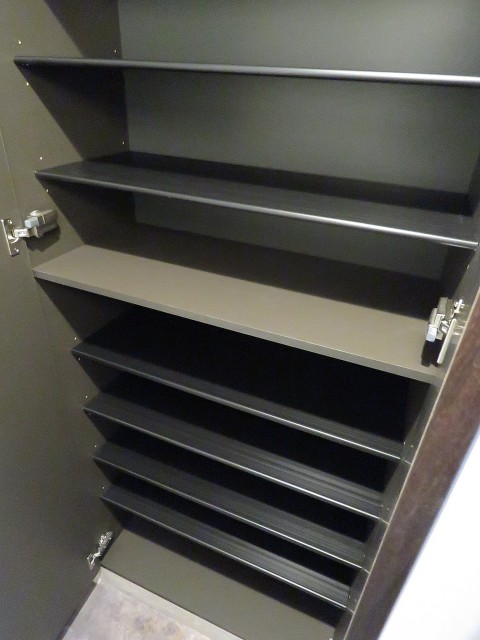 マンション第二恵比須苑　シューズBOX