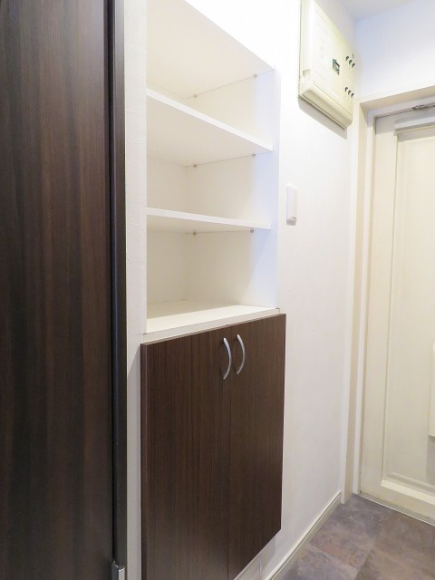 マンション第二恵比須苑　玄関収納